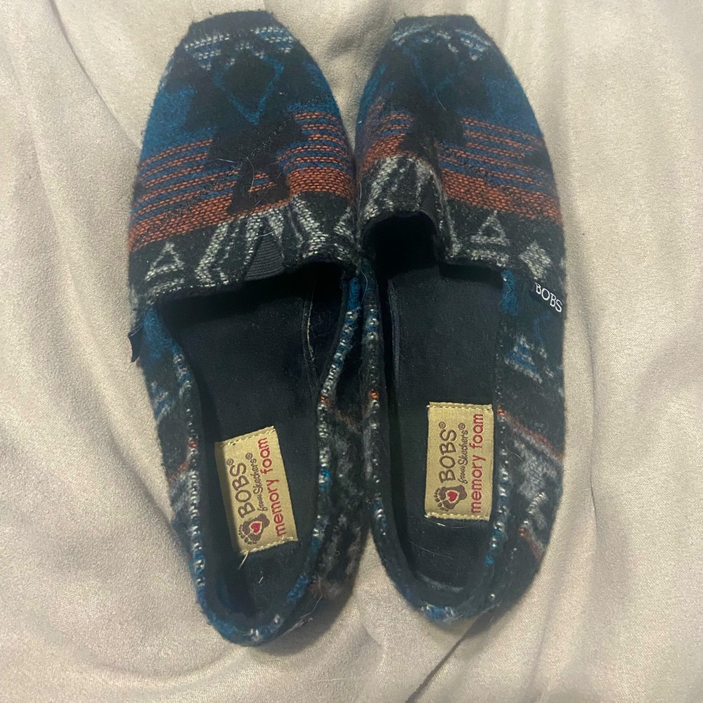 Womens size 7 bobs